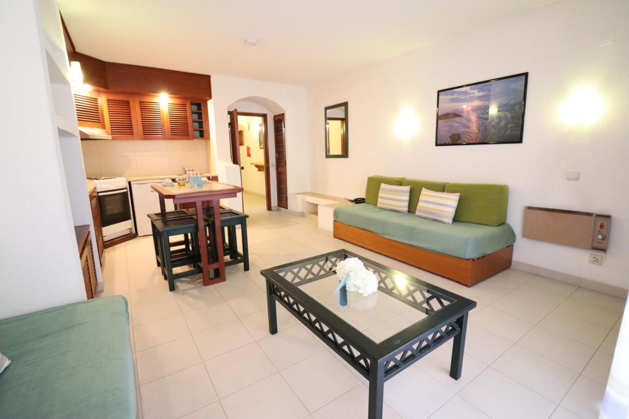 Bellavista Avenida By Beguest Aparthotel อัลบูเฟรา ภายนอก รูปภาพ