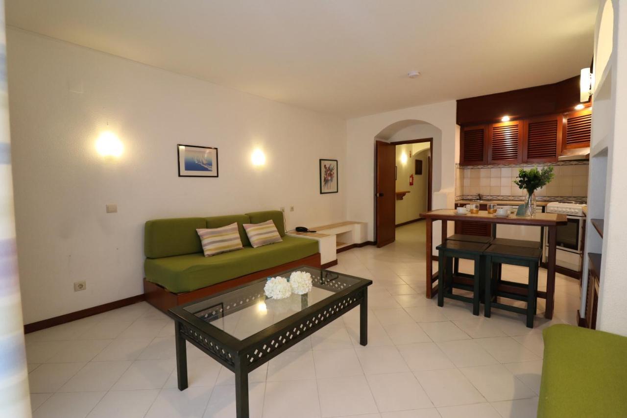 Bellavista Avenida By Beguest Aparthotel อัลบูเฟรา ภายนอก รูปภาพ