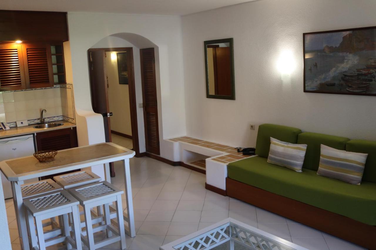 Bellavista Avenida By Beguest Aparthotel อัลบูเฟรา ภายนอก รูปภาพ