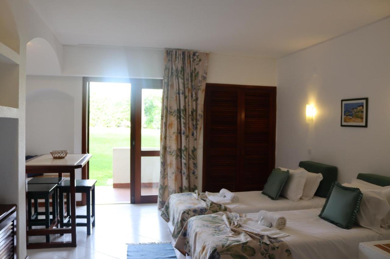 Bellavista Avenida By Beguest Aparthotel อัลบูเฟรา ภายนอก รูปภาพ