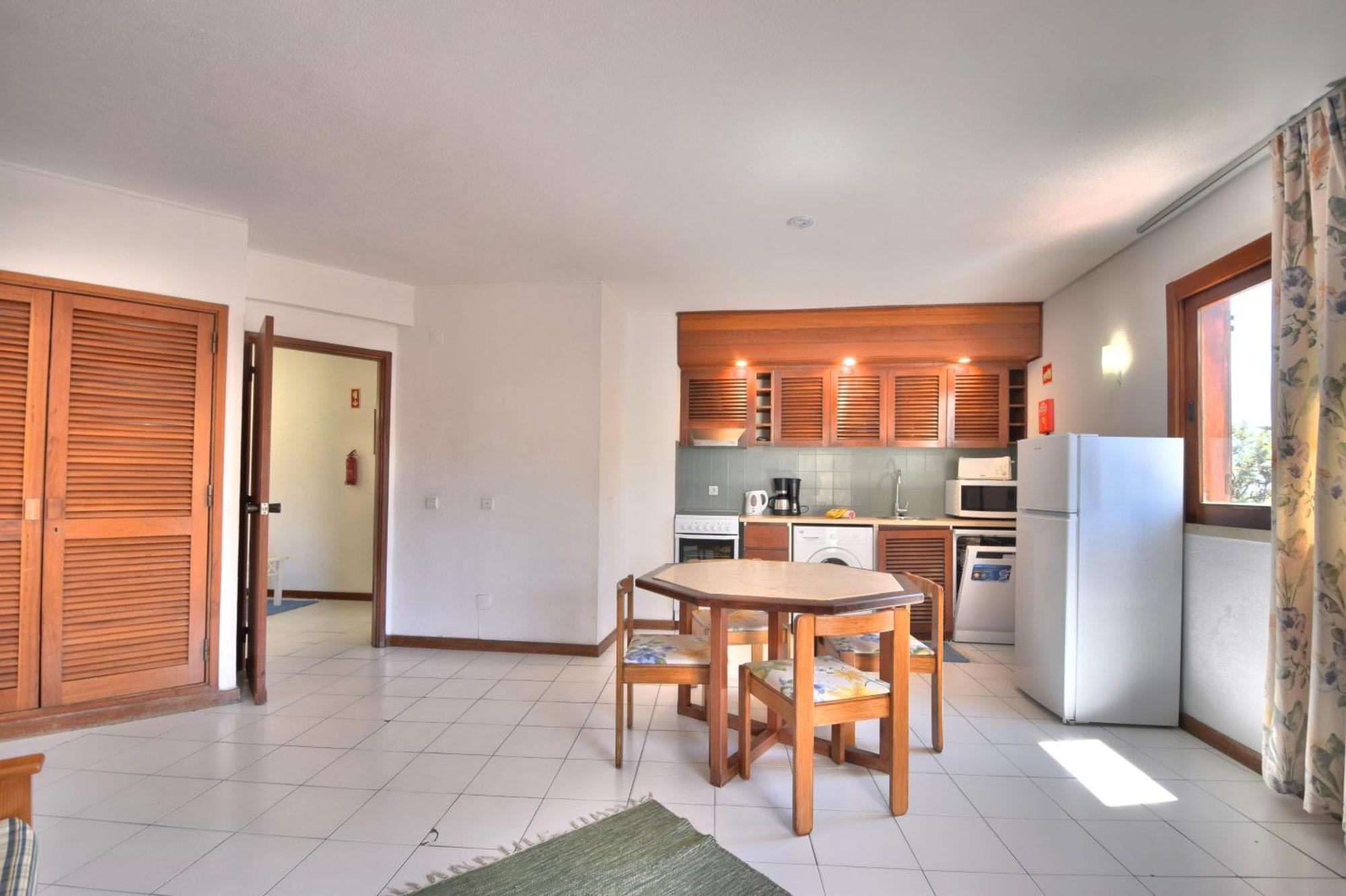 Bellavista Avenida By Beguest Aparthotel อัลบูเฟรา ภายนอก รูปภาพ