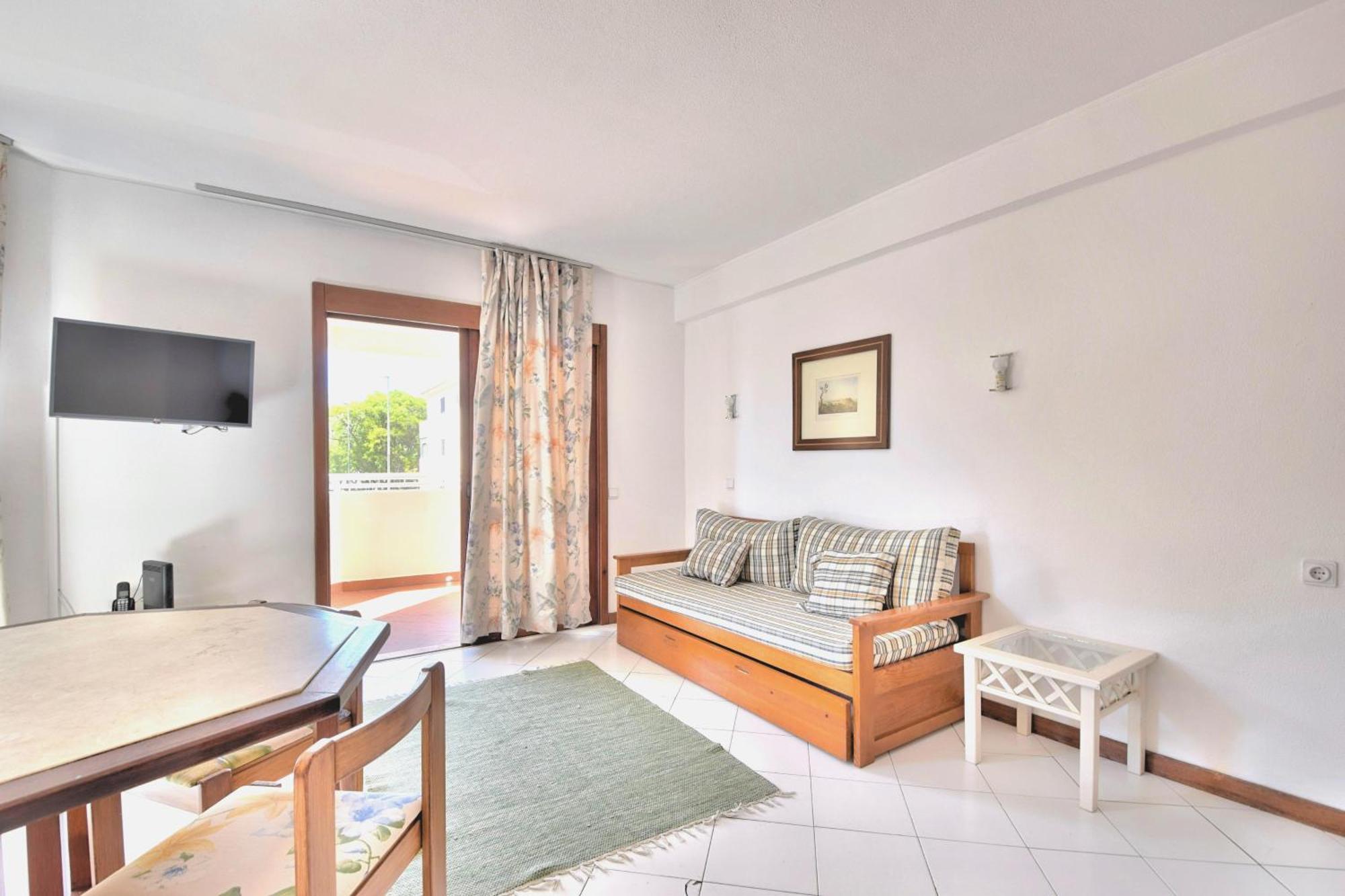 Bellavista Avenida By Beguest Aparthotel อัลบูเฟรา ภายนอก รูปภาพ