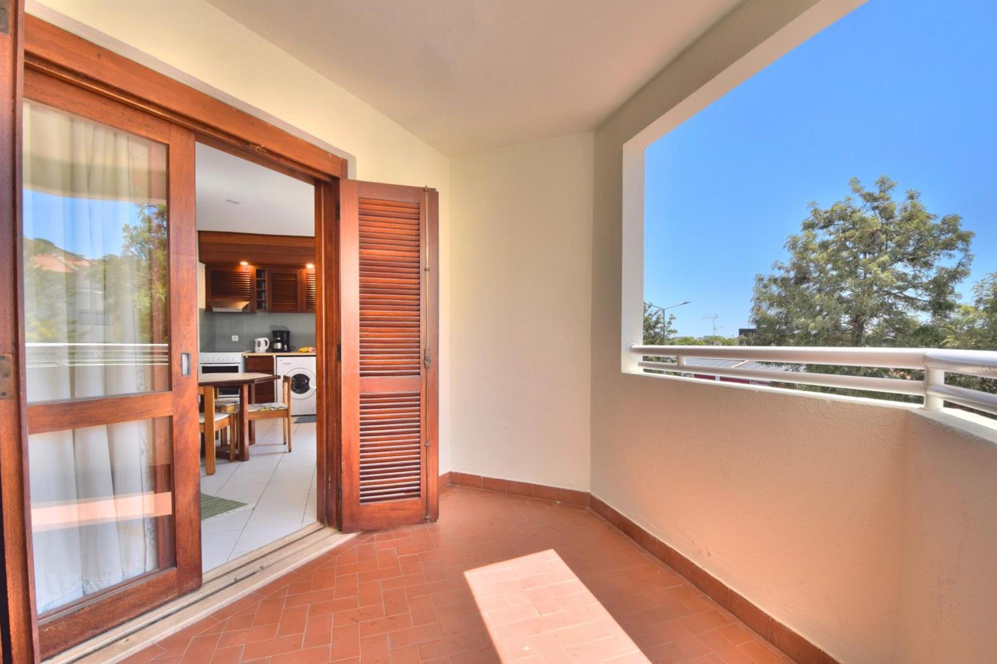 Bellavista Avenida By Beguest Aparthotel อัลบูเฟรา ภายนอก รูปภาพ