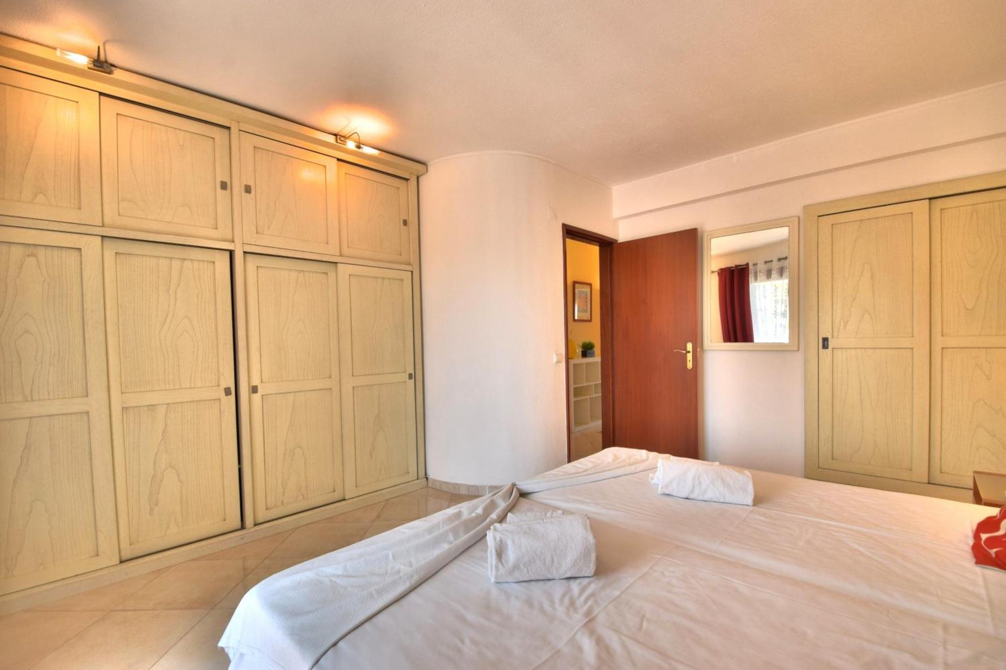 Bellavista Avenida By Beguest Aparthotel อัลบูเฟรา ภายนอก รูปภาพ