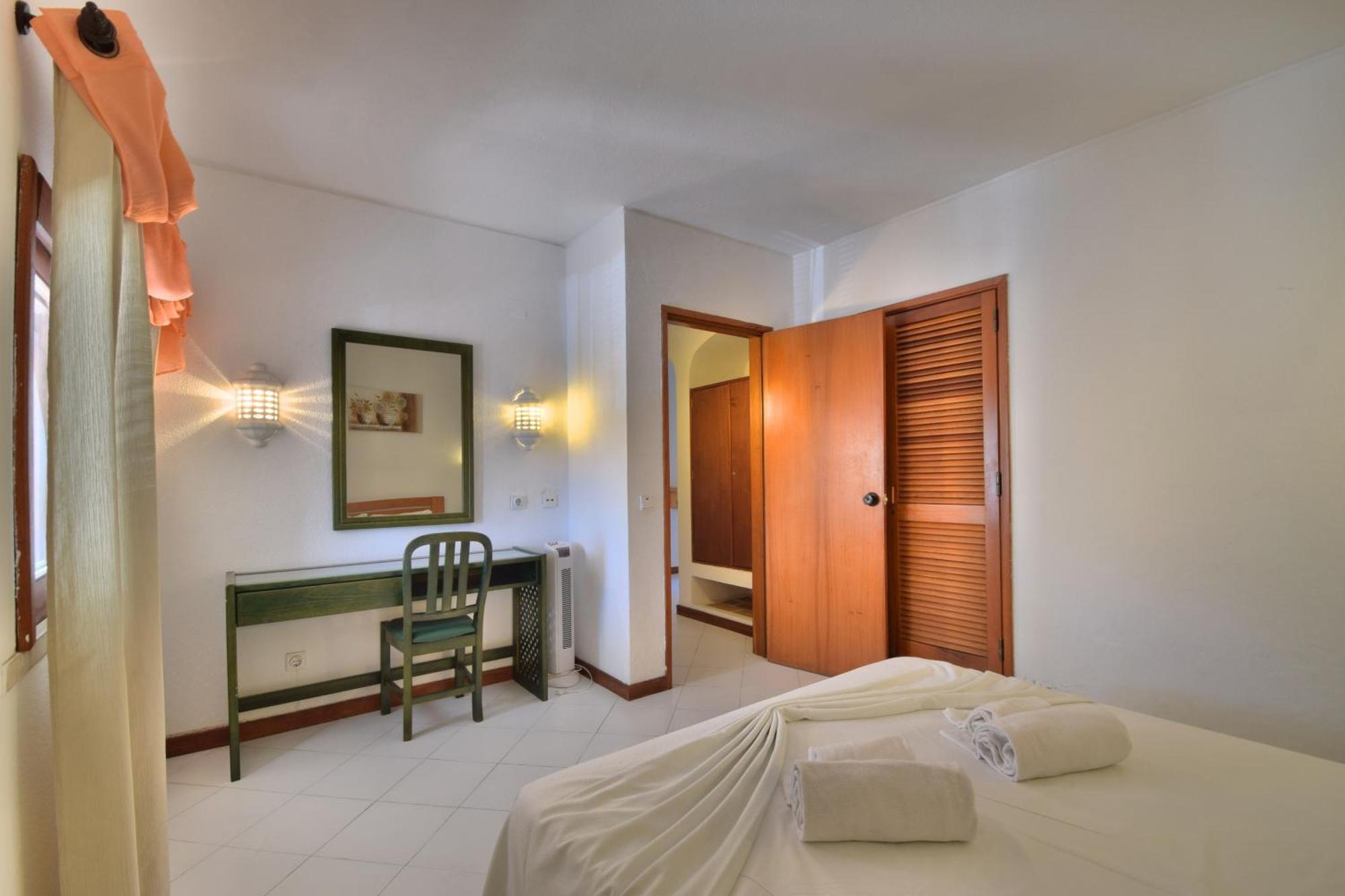 Bellavista Avenida By Beguest Aparthotel อัลบูเฟรา ภายนอก รูปภาพ