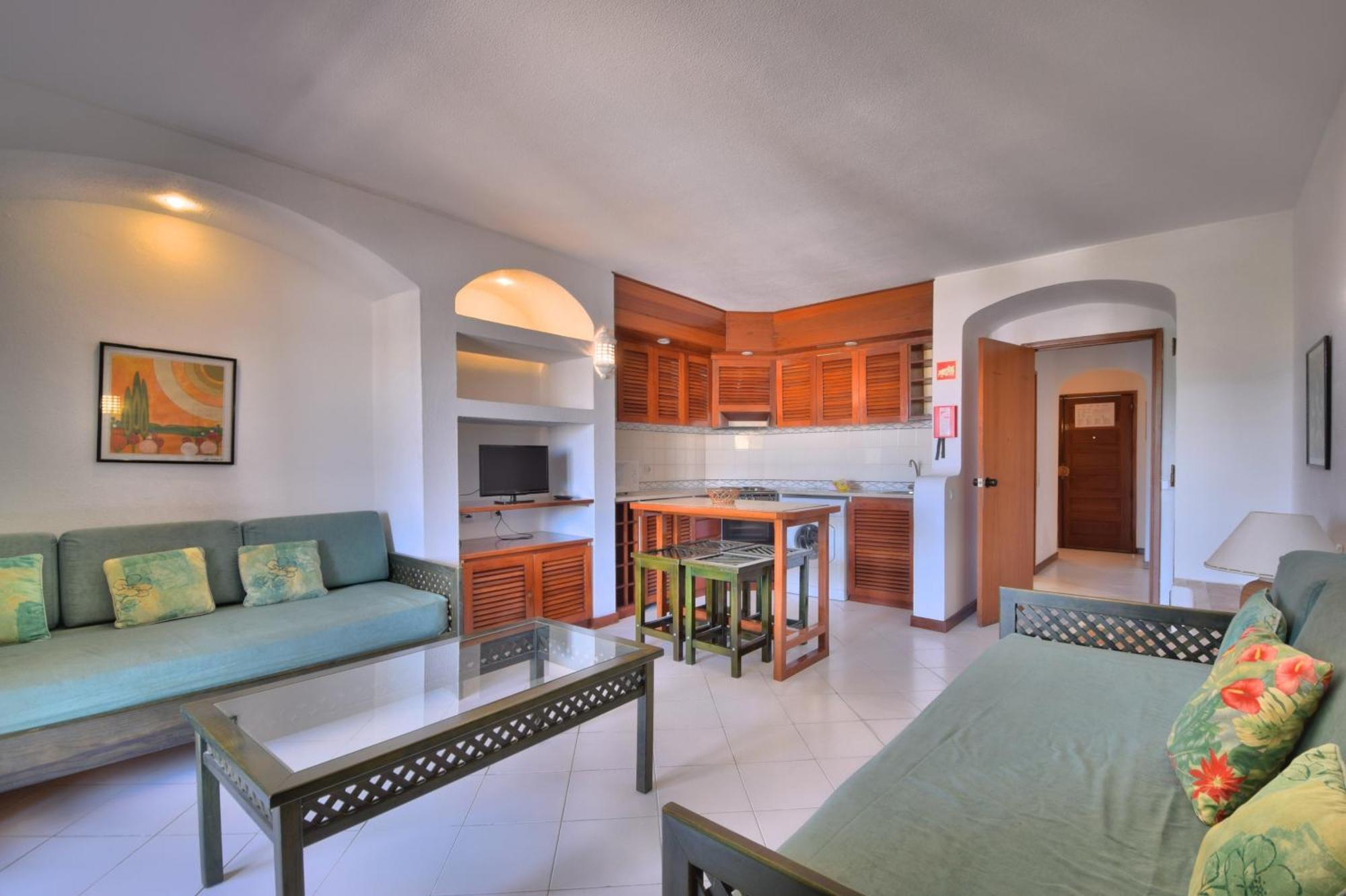 Bellavista Avenida By Beguest Aparthotel อัลบูเฟรา ภายนอก รูปภาพ