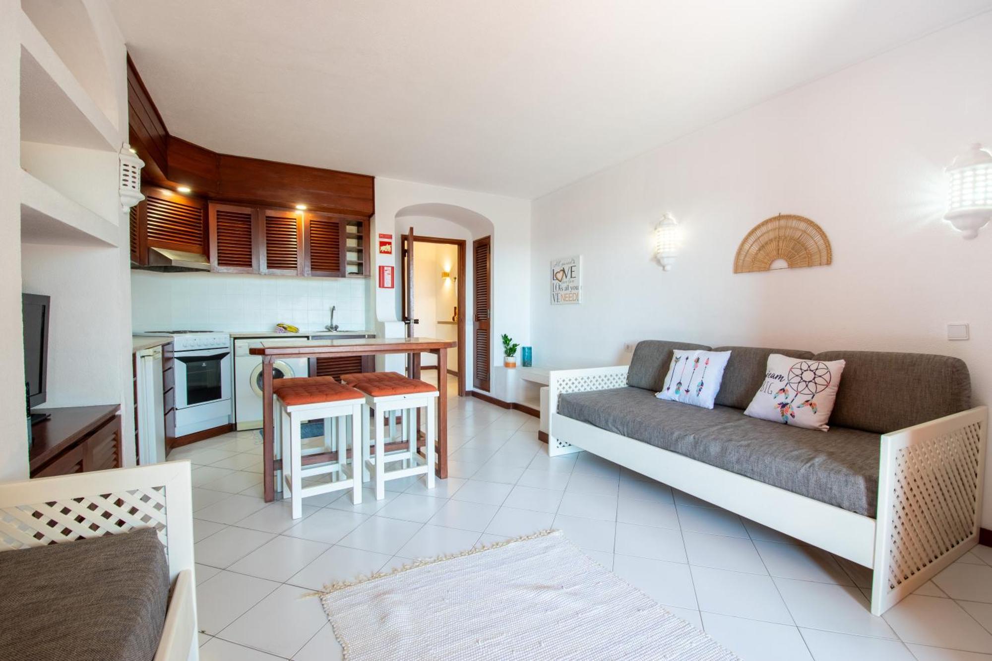 Bellavista Avenida By Beguest Aparthotel อัลบูเฟรา ภายนอก รูปภาพ