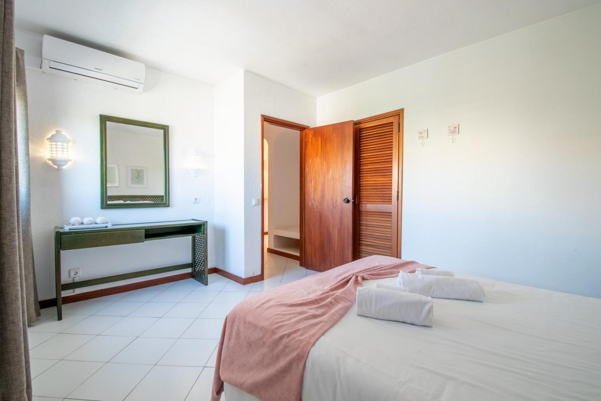 Bellavista Avenida By Beguest Aparthotel อัลบูเฟรา ภายนอก รูปภาพ