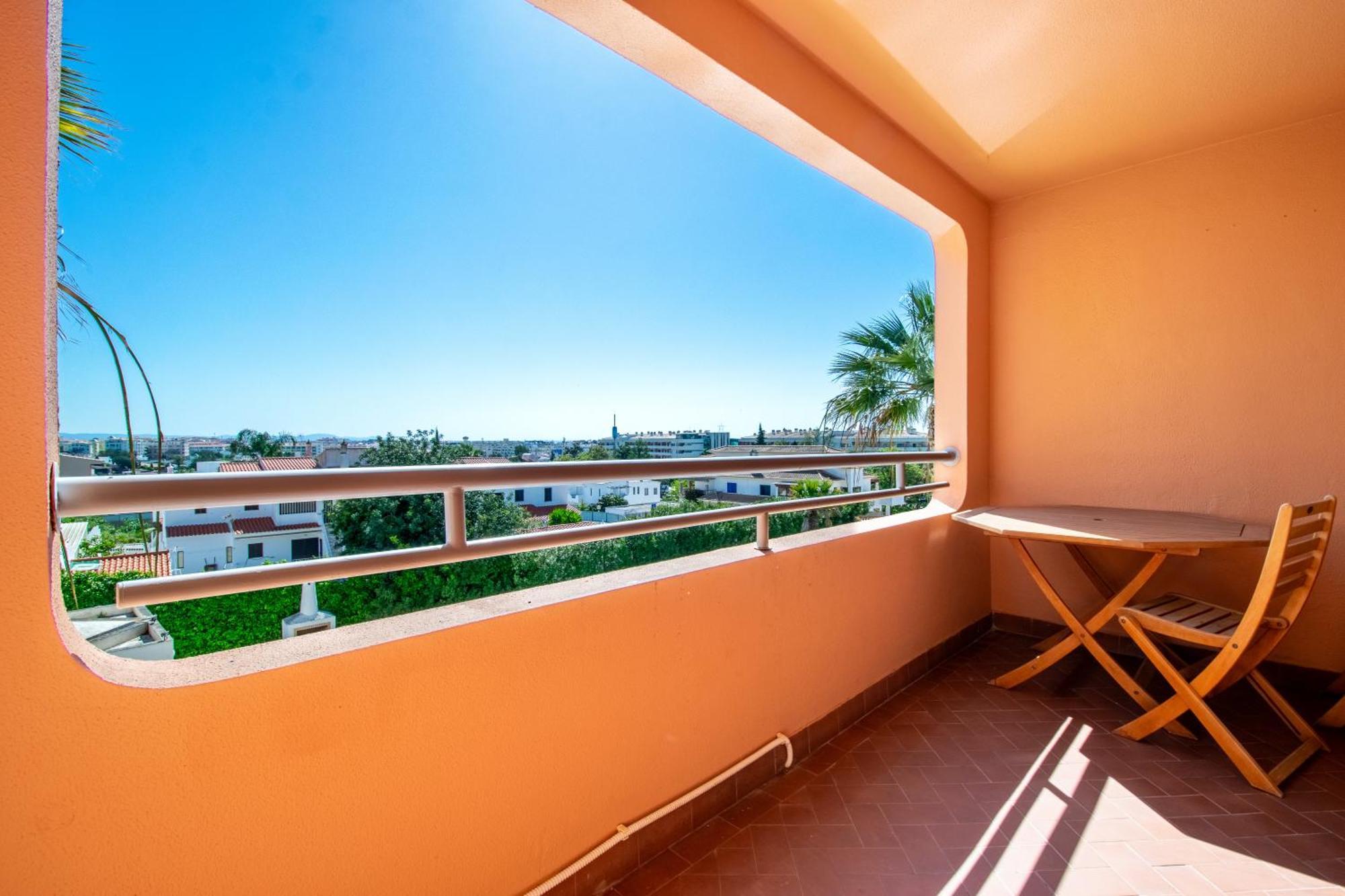 Bellavista Avenida By Beguest Aparthotel อัลบูเฟรา ภายนอก รูปภาพ